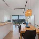 Montreal G008 You, Me & The Sea De Panne