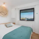 Montreal G008 You, Me & The Sea *